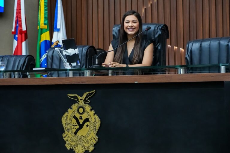 Deputada Brena Dianná propõe medidas contra temperaturas elevadas e criação do Bolsa Cursinho Amazonas