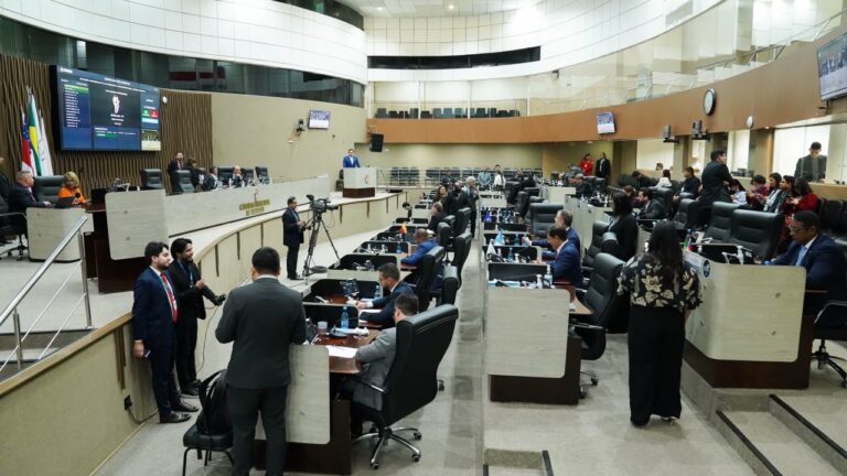 Convocação de novos servidores para a área da saúde também esteve entre os assuntos discutidos