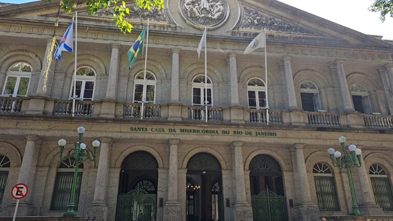 Santa Casa do Rio doa exames clínicos no Outubro Rosa