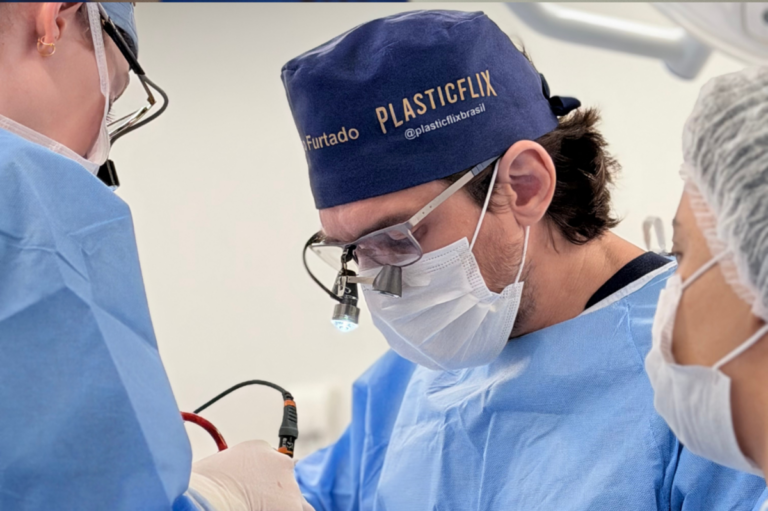 Rinoplastia individualizada valoriza características faciais