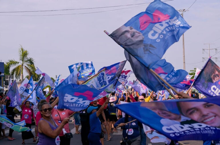 Mobilização do ‘Banzeiro do 44’ toma as principais ruas de Manaus neste sábado