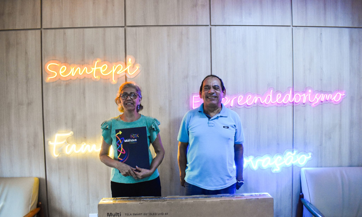 Campanha “Dia dos Pais Premiado” entrega notebooks, TVs e outros prêmios em Manaus