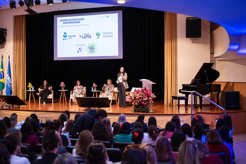 Manausprev representa Manaus no 4º Congresso Brasileiro de Mulheres de RPPS em São Paulo