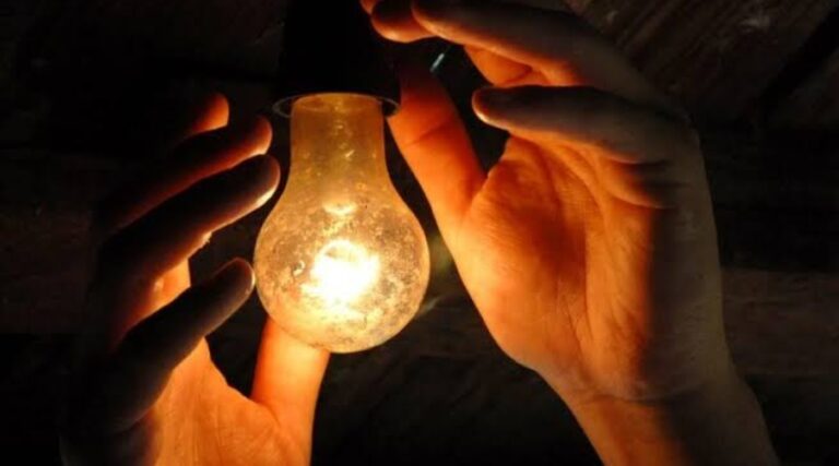 Bairros de Manaus e municípios da Região Metropolitana terão manutenção na rede elétrica nesta quarta
