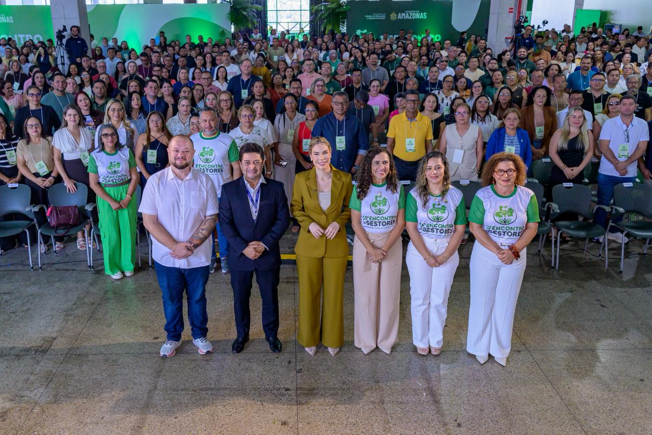 Thaisa Cidade acompanha abertura do 13º Encontro de Gestores do Amazonas