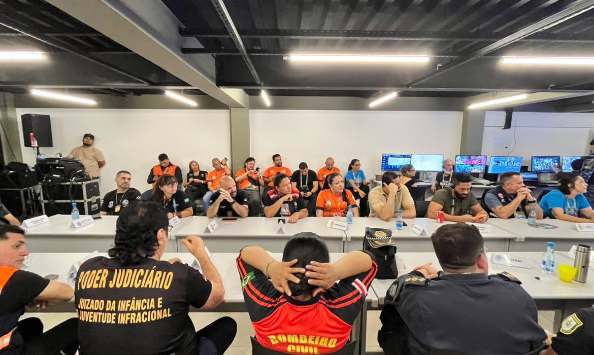 Equipe técnica reforça atendimento ao público e suporte ao colegiado da Prefeitura no ‘#SouManaus 2026’