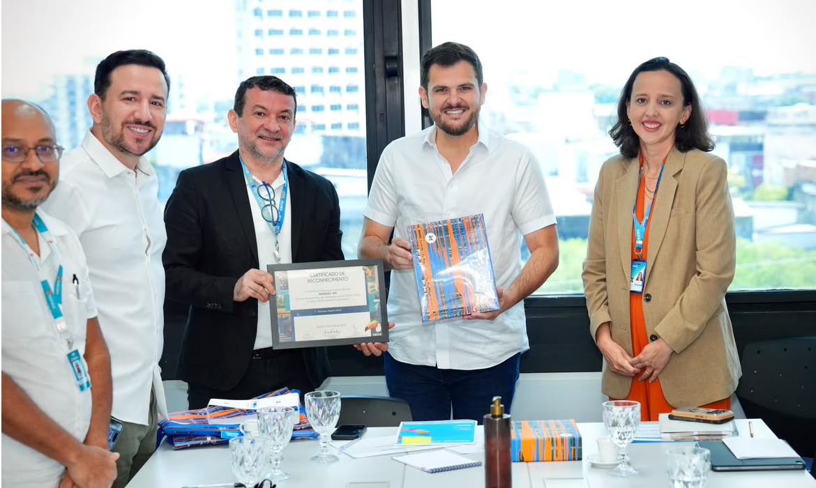 Renato Junior se reúne com Caixa para tratar de habitação e obras de infraestrutura em Manaus