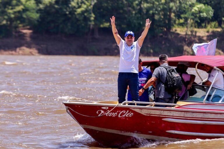 Roberto Cidade encerra agenda pelo interior em Parintins e apresenta propostas para fortalecer cadeias produtivas do Amazonas