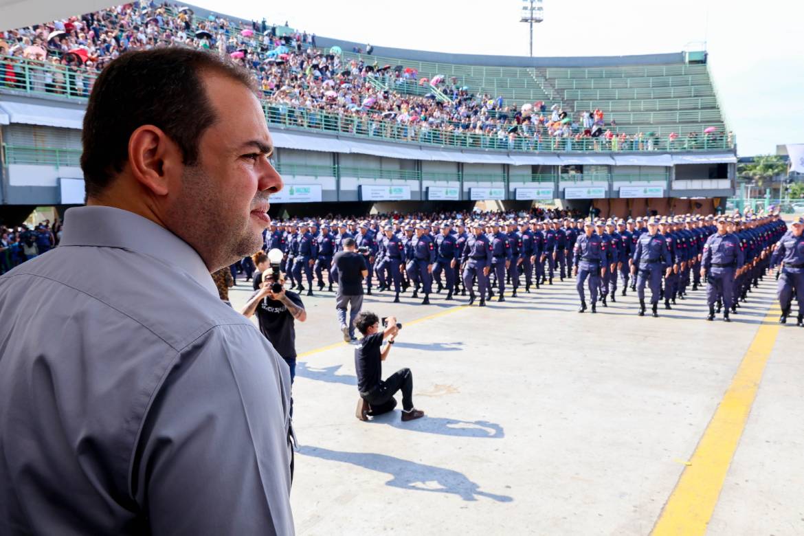 Governador Roberto Cidade acompanha incorporação de 502 novos soldados ao efetivo da Polícia Militar