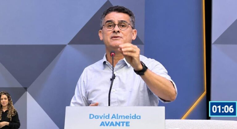 Ministério Público de Contas conclui que viagem de David ao Caribe não tem irregularidades