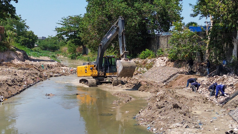 Prefeitura de Manaus amplia obras de recuperação do igarapé do Mindu na zona Leste