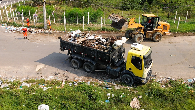 Manaus registra 315 pontos de descarte irregular de lixo limpos em outubro