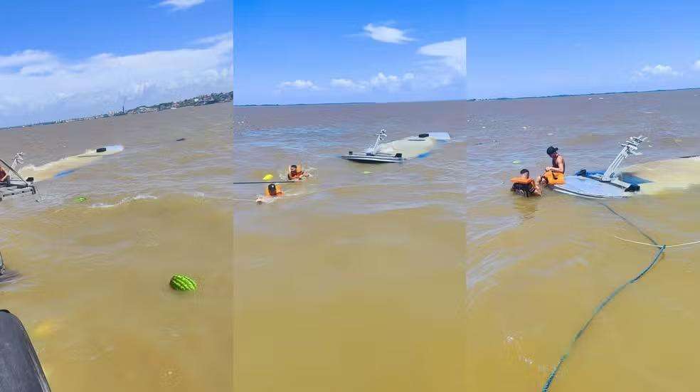 Embarcação vinha da comunidade Piracãoera de Baixo com dois ocupantes, que foram resgatados sem ferimentos; Marinha abriu inquérito para apurar causas.