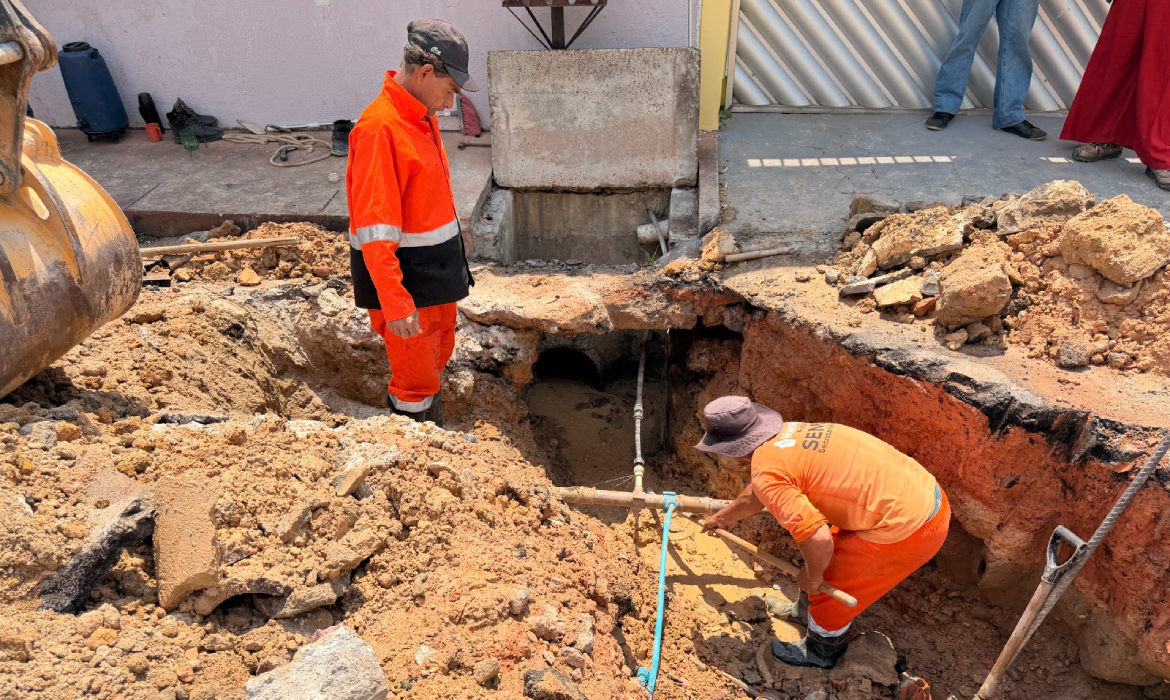 Obras de drenagem avançam na rua Princesa Leopoldina, na zona Centro-Sul