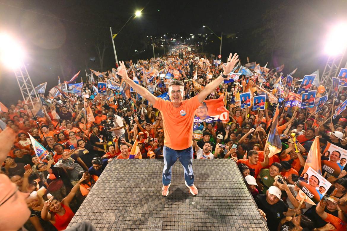 David reúne multidão em último comício do 1º turno, destaca ação conjunta e apresenta prioridades para o Amazonas