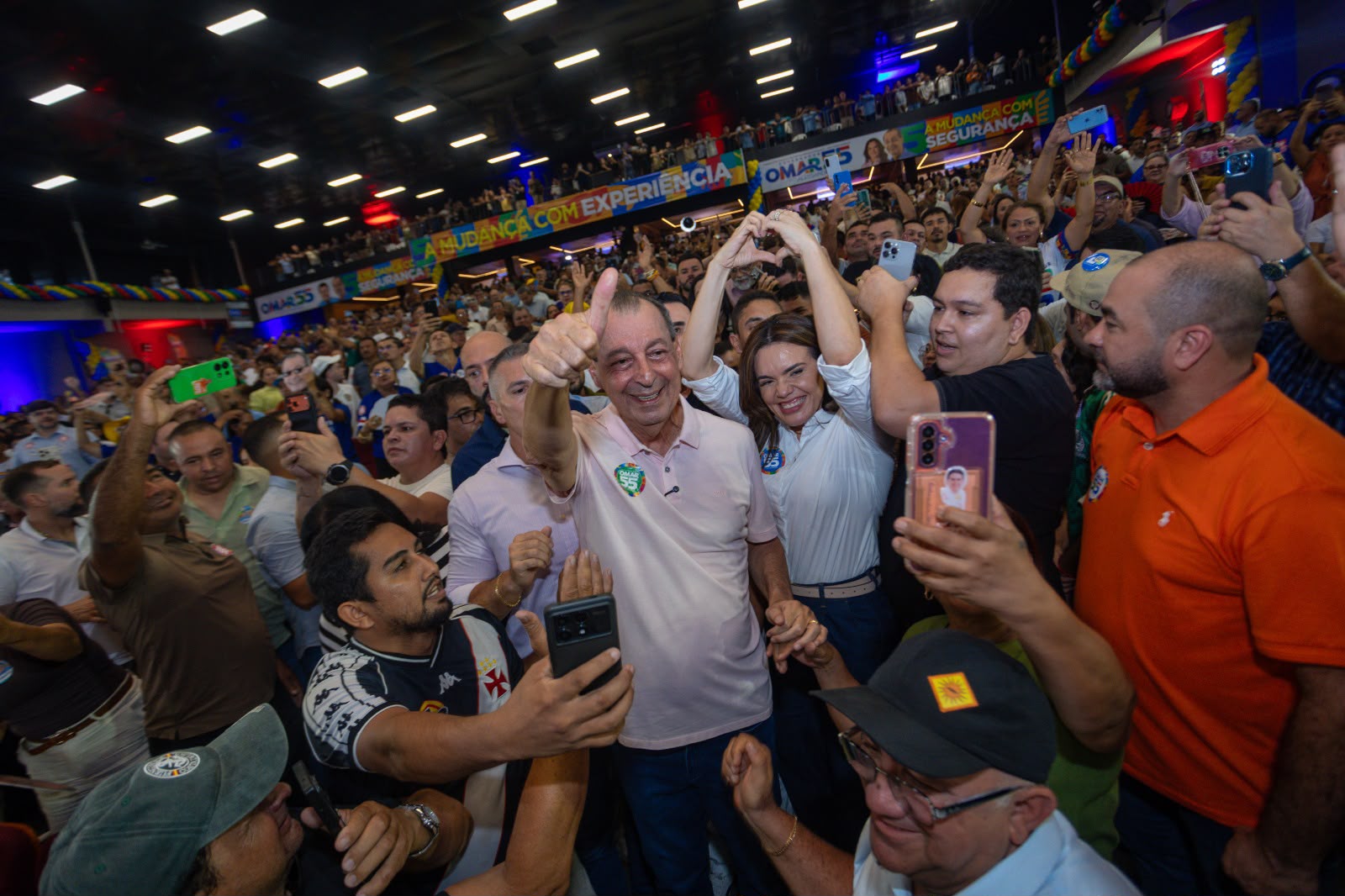 Omar Aziz recebe o apoio do senador reeleito Plínio Valério, que destaca experiência e capacidade