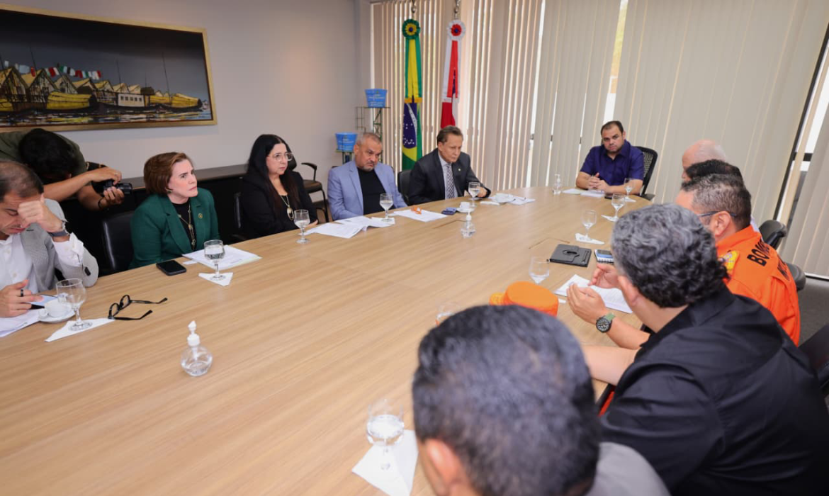 Queimadas no Amazonas já somam mais de 21 mil focos combatidos, aponta balanço