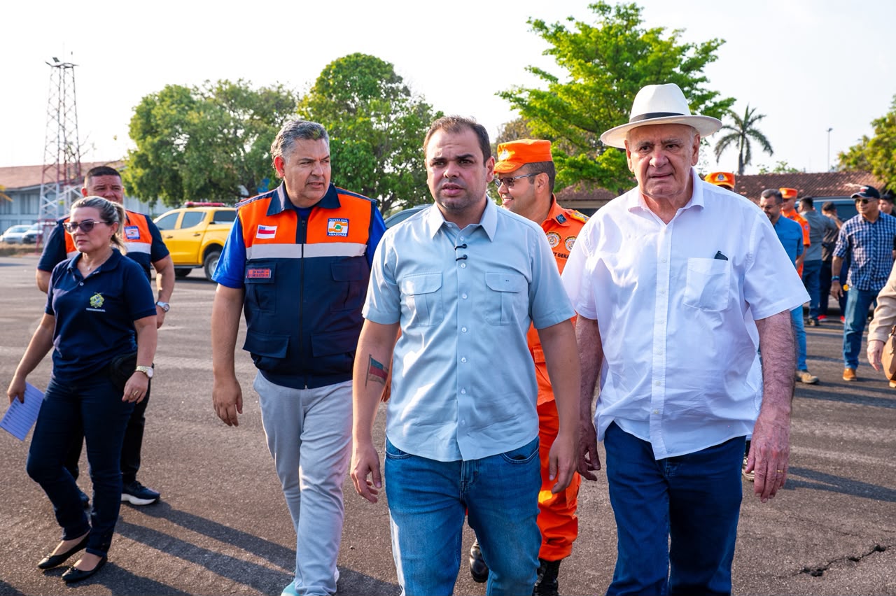Governador Roberto Cidade convoca comitê de emergência e solicita mais apoio federal para combater queimadas