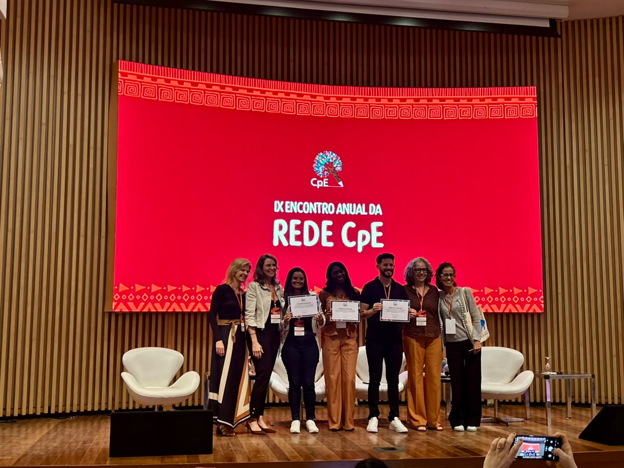 Professora de Manaus ganha prêmio nacional por projeto de educação ambiental na primeira infância