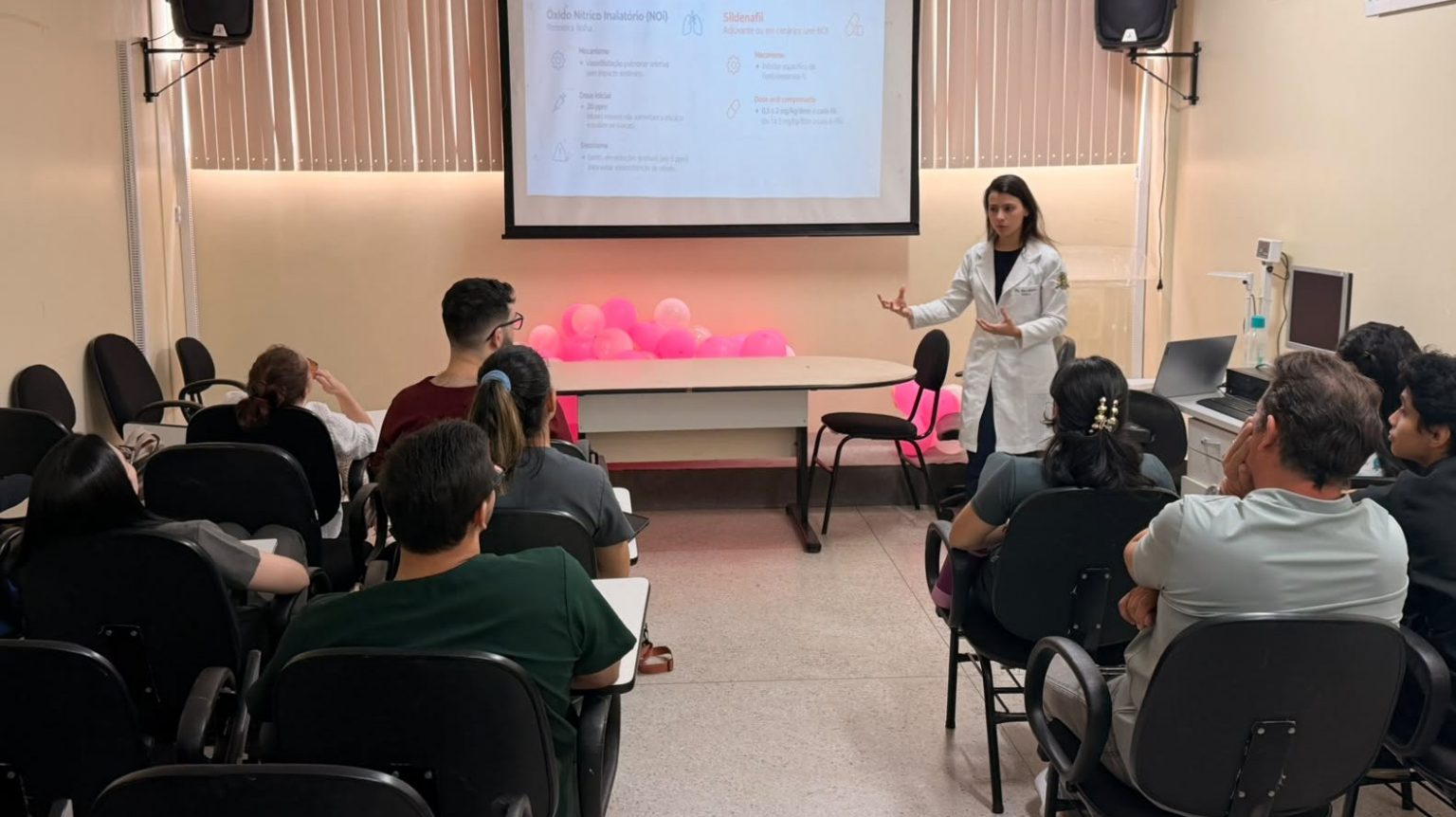 Maternidade Dr. Moura Tapajóz reforça capacitação em cuidados neonatais de alta complexidade