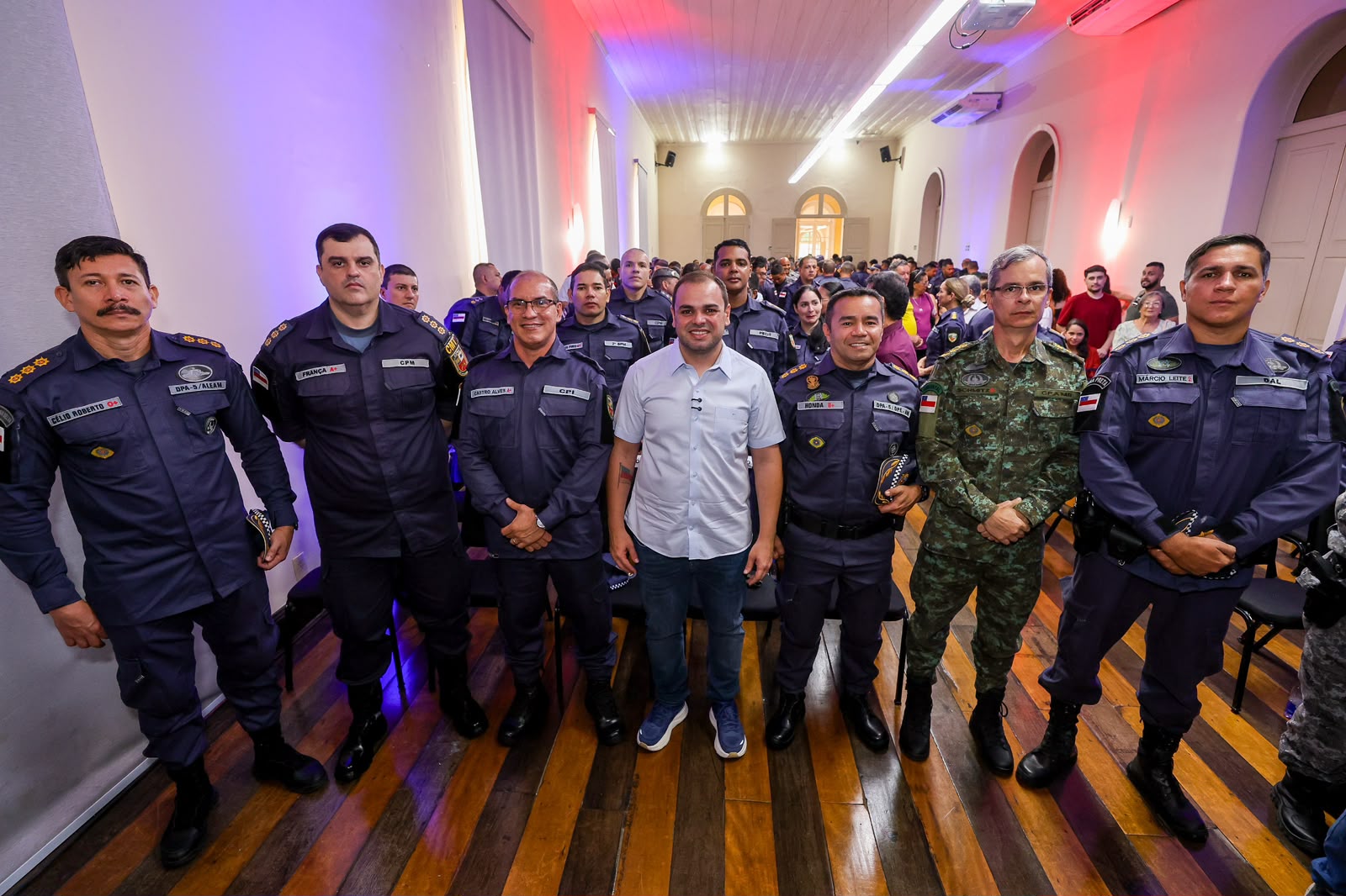 Governador Roberto Cidade oficializa promoção de 316 policiais militares do Amazonas