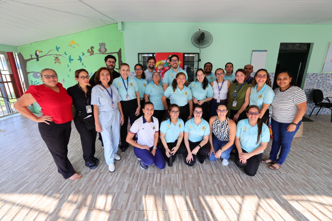 Campanha do TCE-AM arrecada roupas, alimentos e brinquedos para crianças do Abrigo Monte Salém
